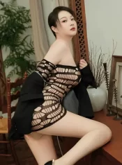 Nhà Hàng Xóm Dâm Dục 2